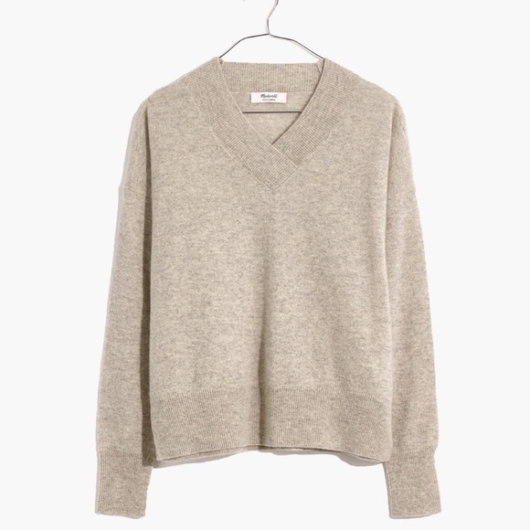 Madewell Cashmere V-Neck Sweater Heather Shadow, size Medium - Picture 11 of 13